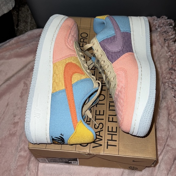 WOMENS NIKE SUN CLUB AIR FORCE 1 - Picture 5 of 7